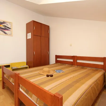 With Parking Space Vinisce, Trogir - 8660