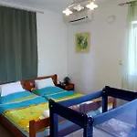 With Parking Space Vinisce, Trogir - 8660 *