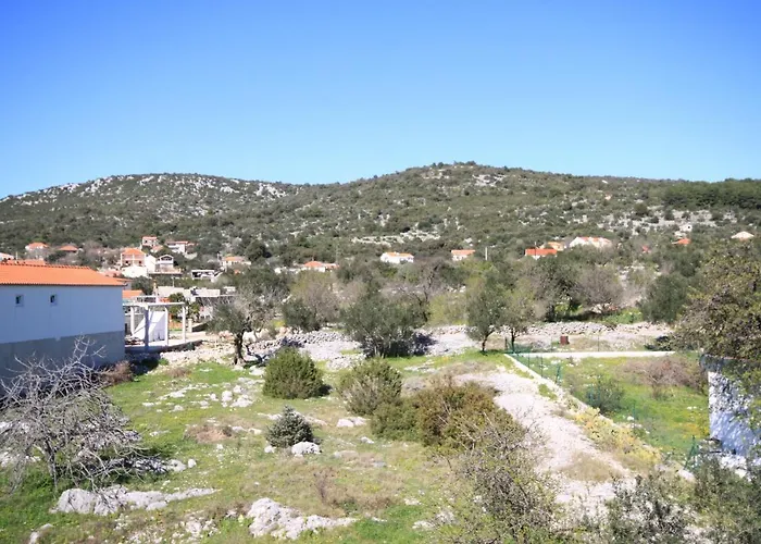 With Parking Space Vinisce, Trogir - 8660 Apartament